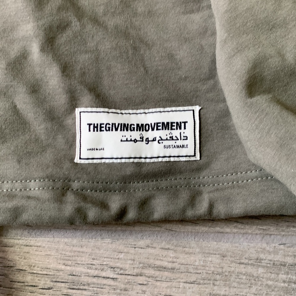 The giving movement dark khaki hoodie organic crop drawstring hoodie limited ed - Picture 2 of 6